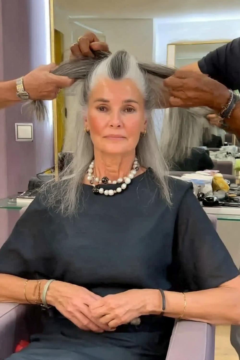 Silberne Eleganz im Salon