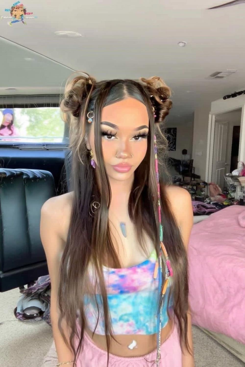Geflochtene Space Buns