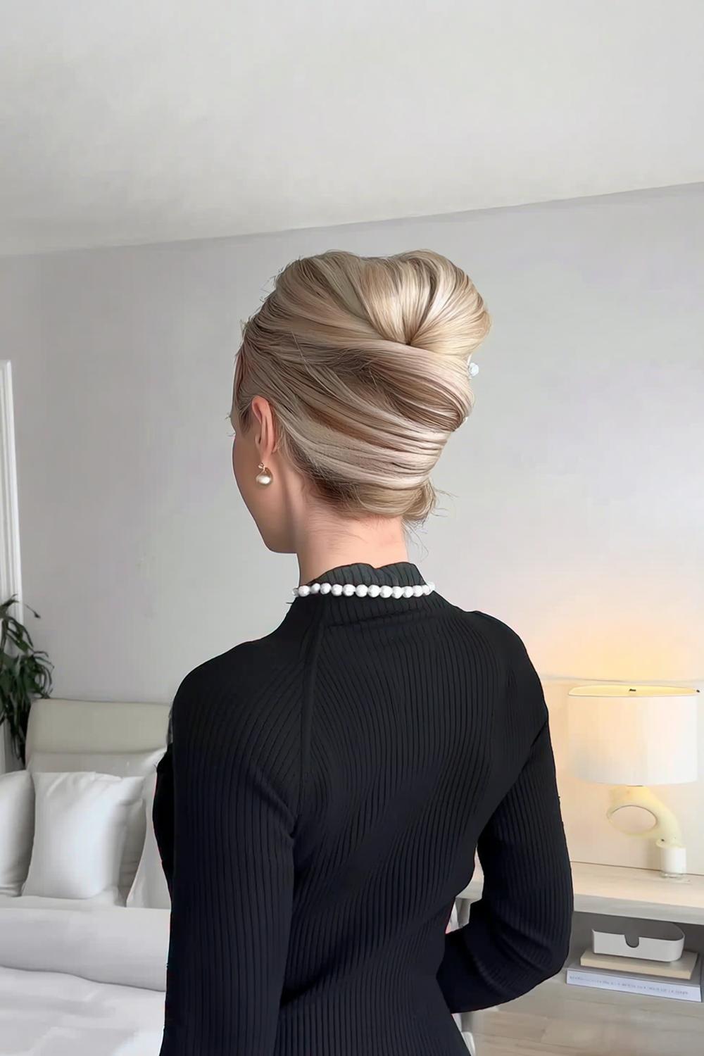 Eleganter French Twist