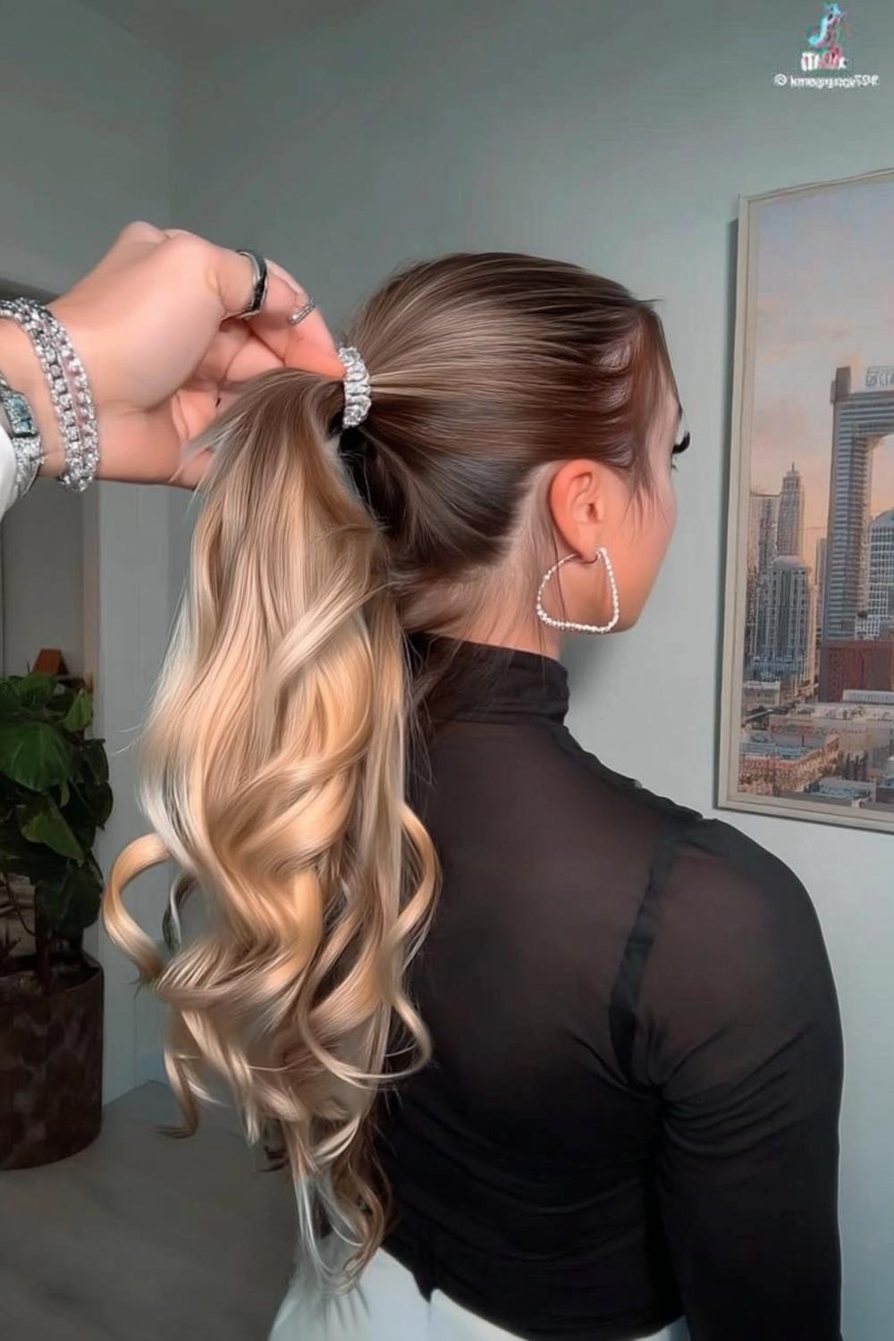 Glamouröser Pferdeschwanz